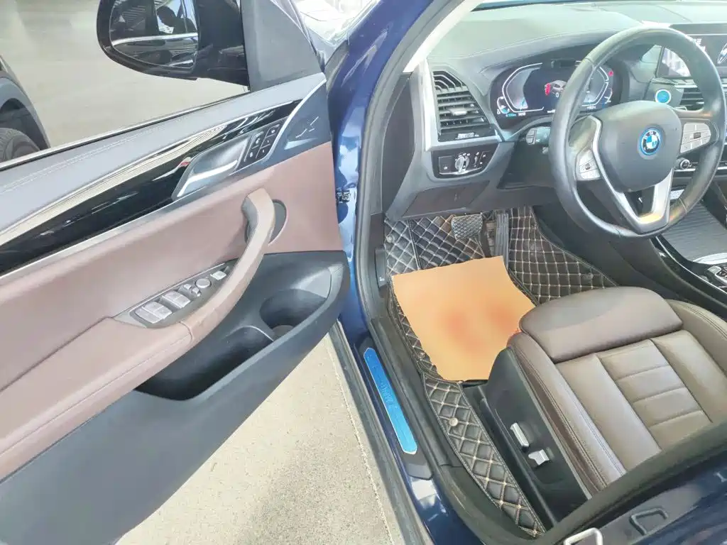BMW iX3 2021 — фото 12