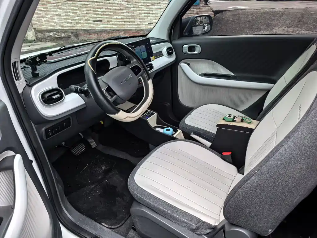 Geely Galaxy Panda 2025