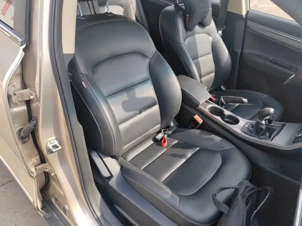 Geely Emgrand GS 2017 — фото 20