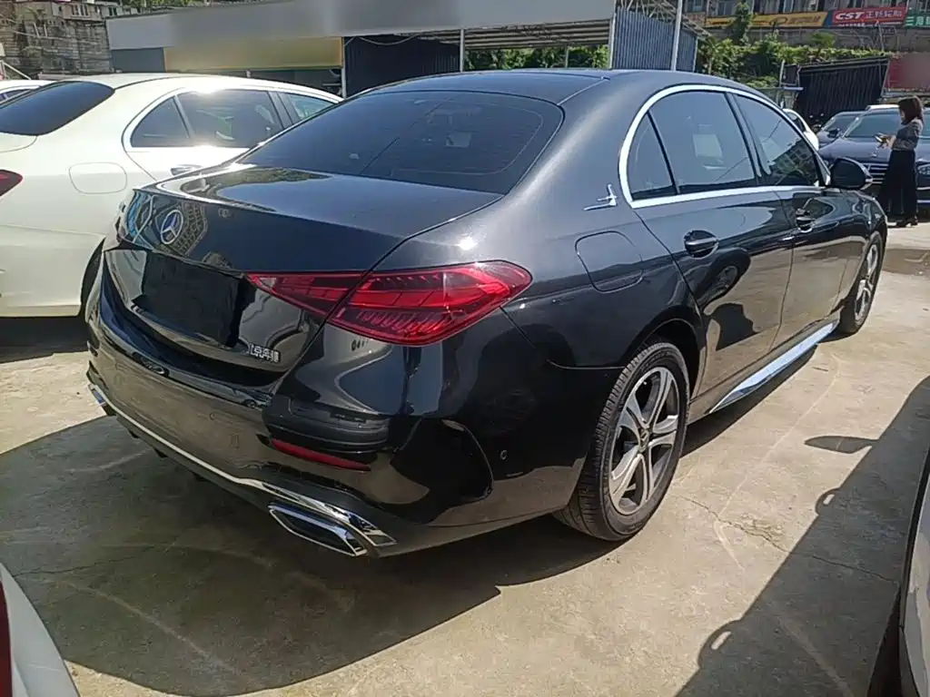 Mercedes-Benz C-Class 2022