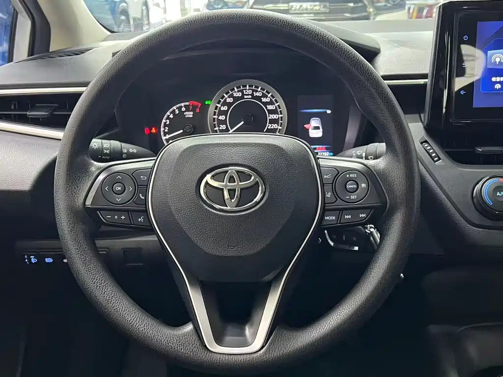 Toyota Corolla 2022 — фото 9