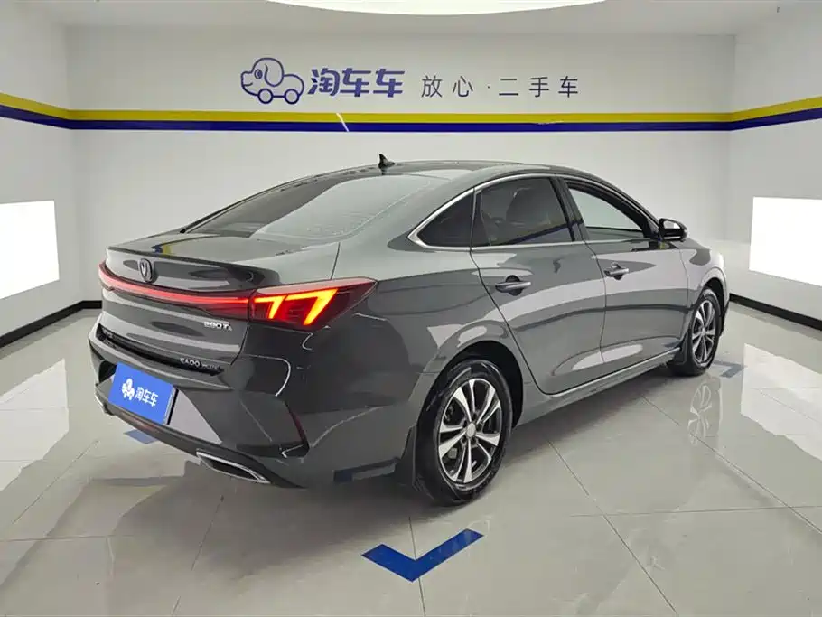 Changan Eado 2022 — фото 3
