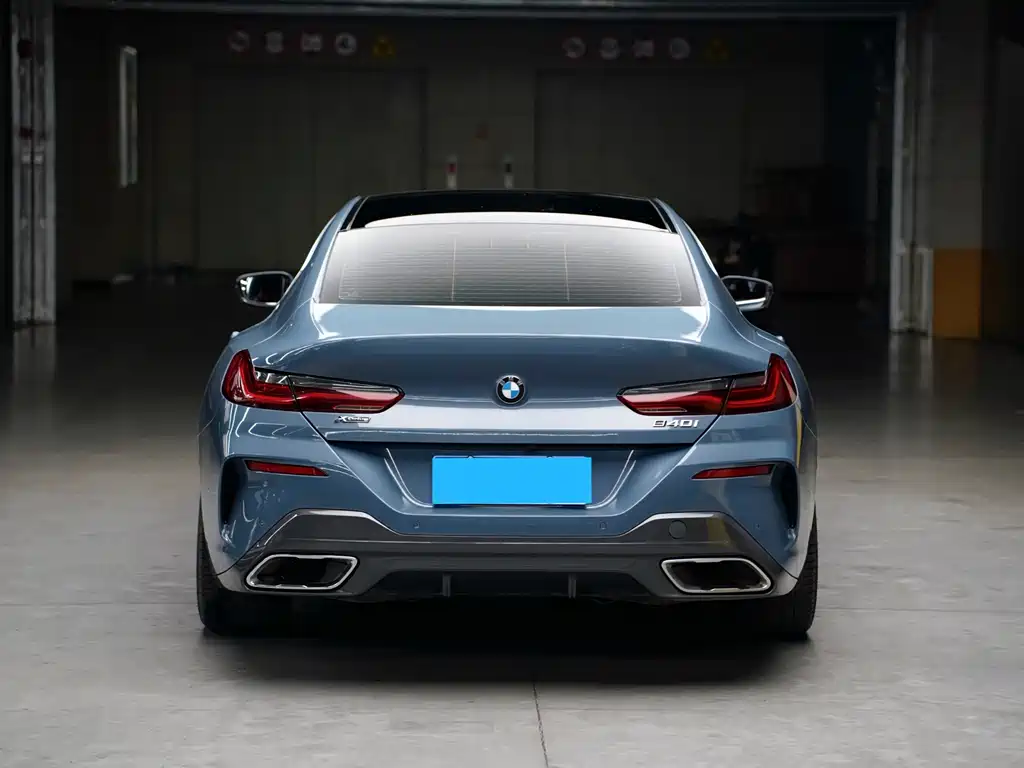 BMW 8 Series 2022 — фото 5