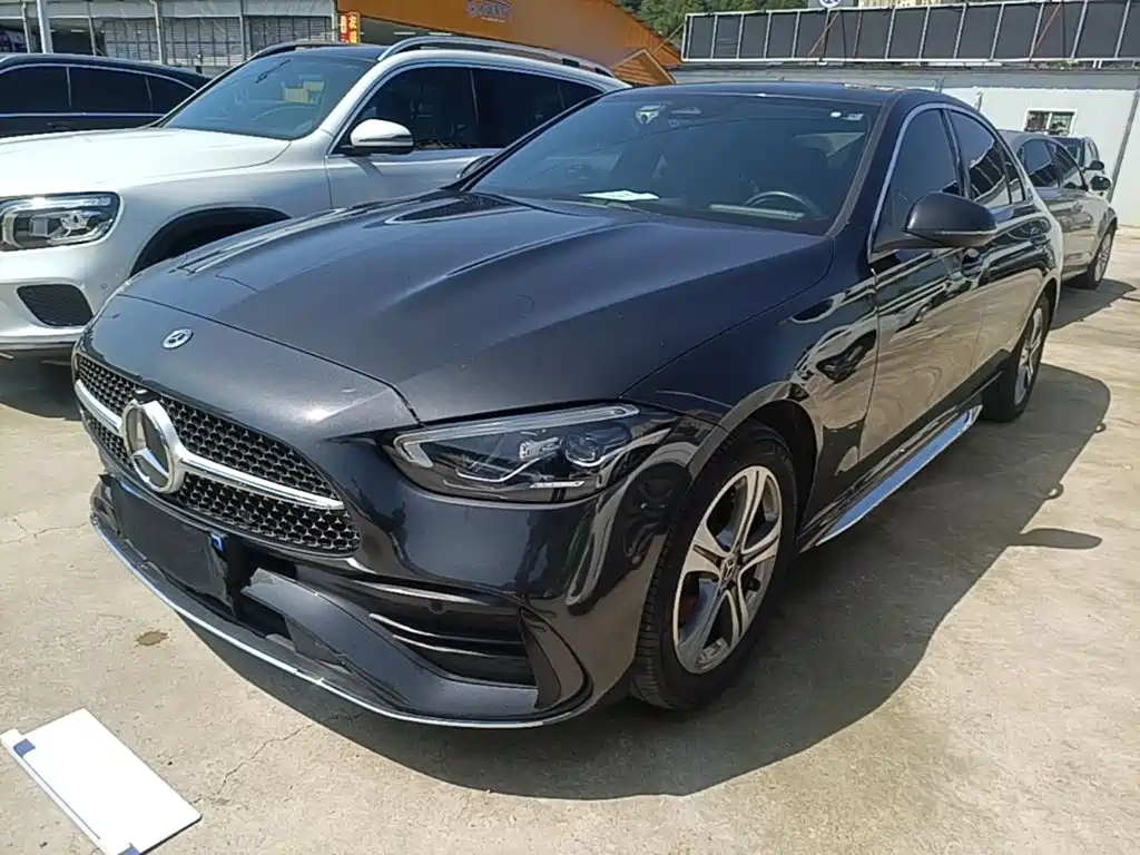 Mercedes-Benz C-Class 2022