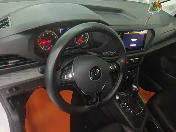 Volkswagen Tharu 2020
