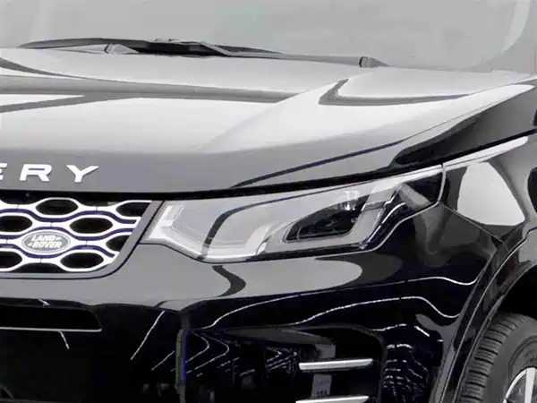 Land Rover Discovery Sport 2025