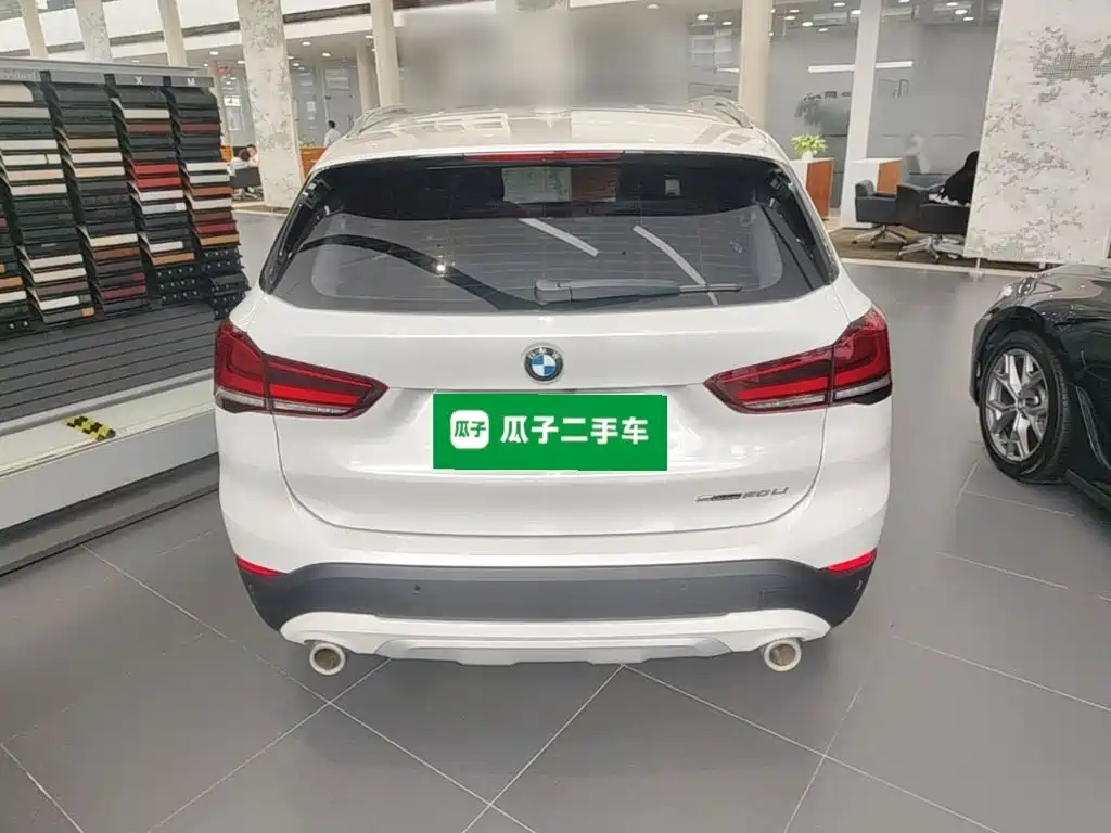 BMW X1 2021