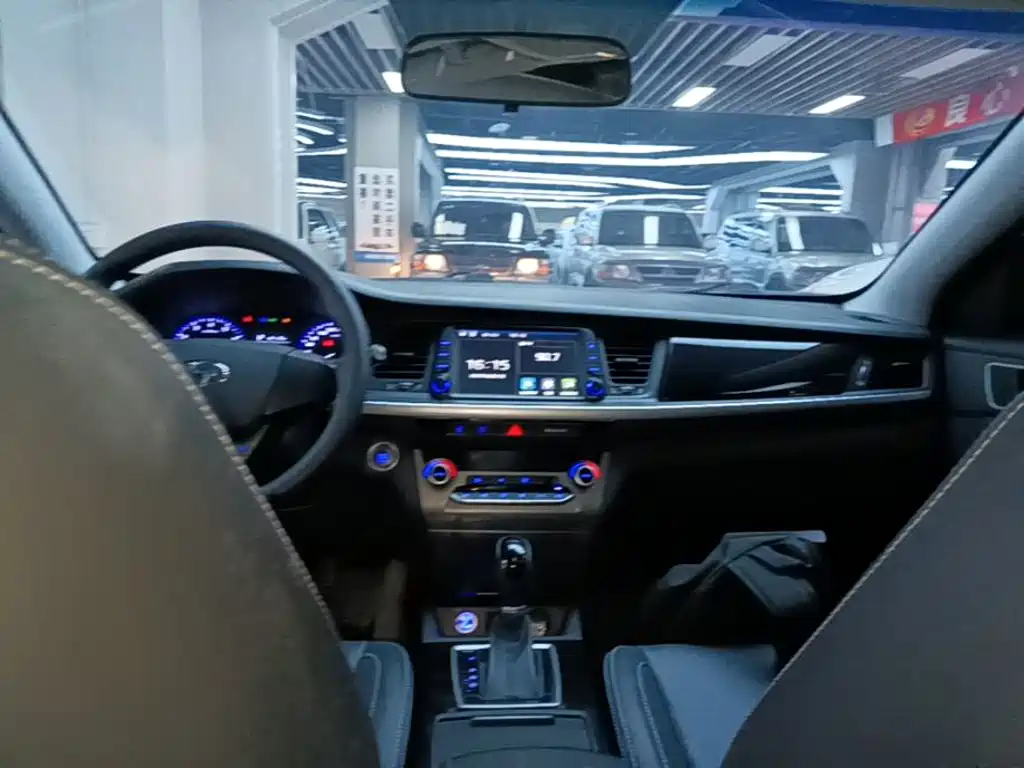 Hyundai Mistra 2018 — фото 10