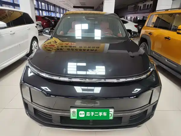 Li Auto L8 2024