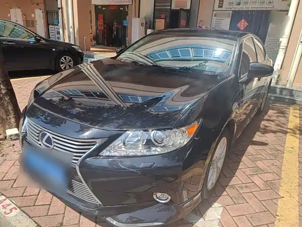 Lexus ES 2014