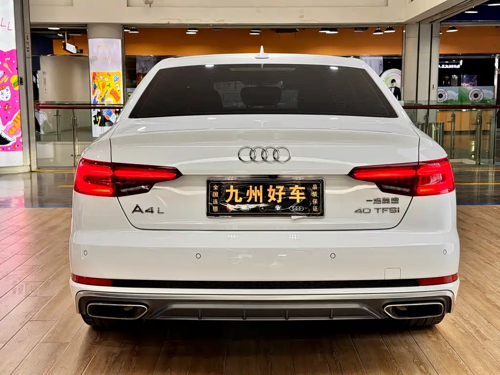 Audi A4L 2019 — фото 6