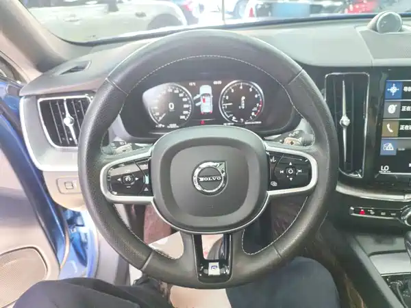 Volvo XC60 2018