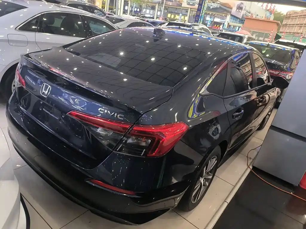 Honda Civic 2024