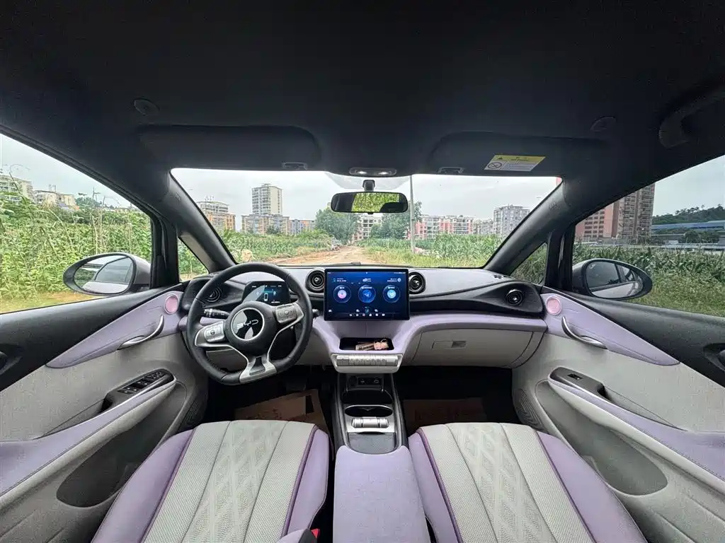 BYD Dolphin 2025 — фото 10