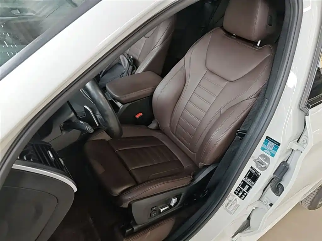 BMW X4 2020 — фото 15