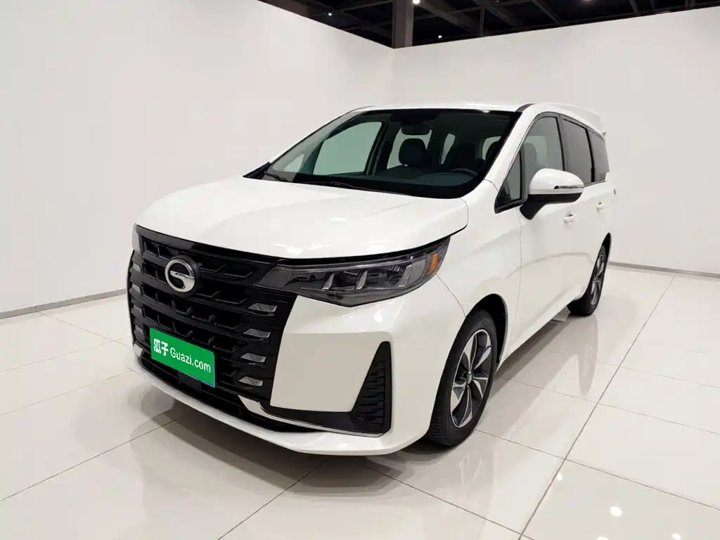 GAC Trumpchi M6 2023 — фото 1