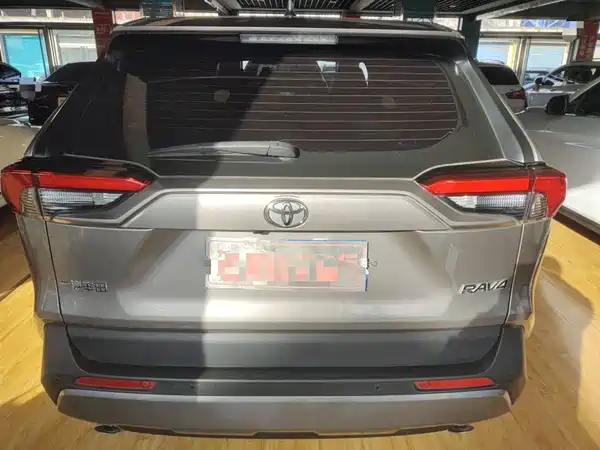 Toyota RAV4 2022