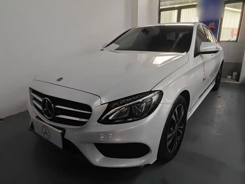 Mercedes-Benz C-Class 2018
