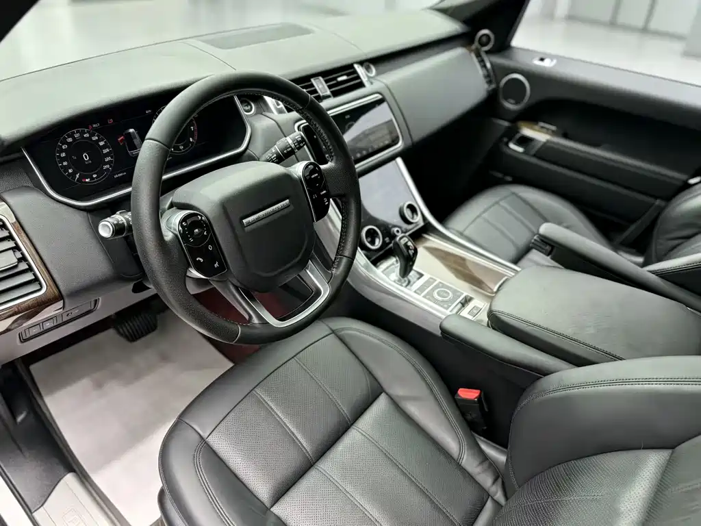 Land Rover Sport PHEV 2019