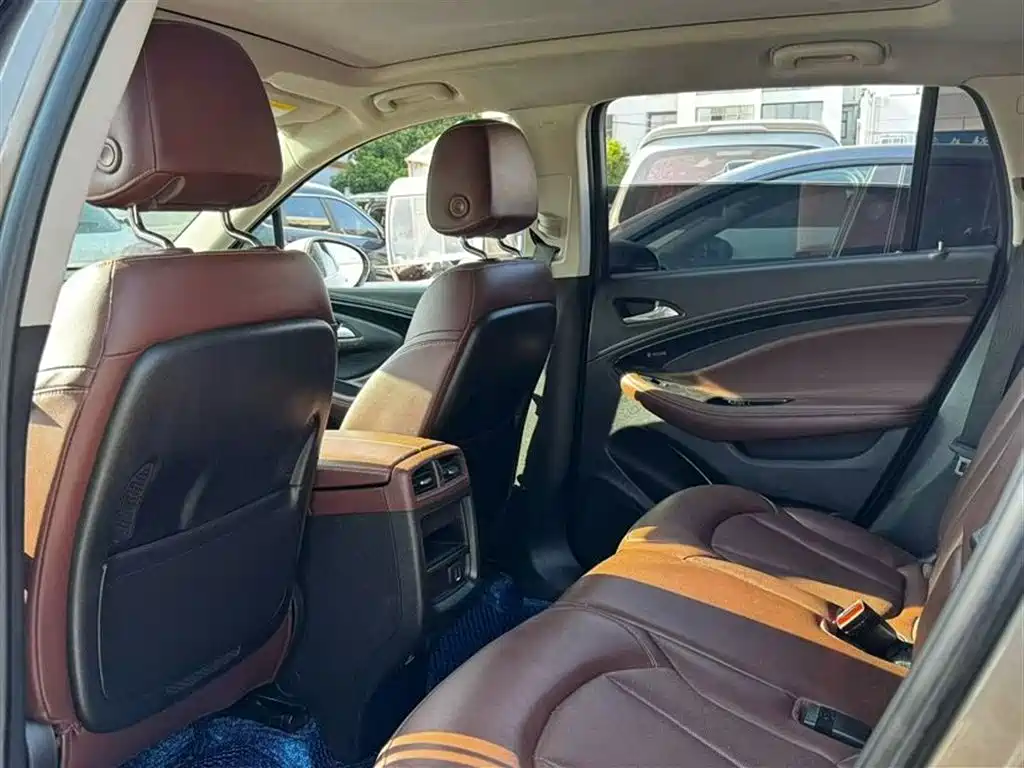 Buick Envision Plus 2019 — фото 4