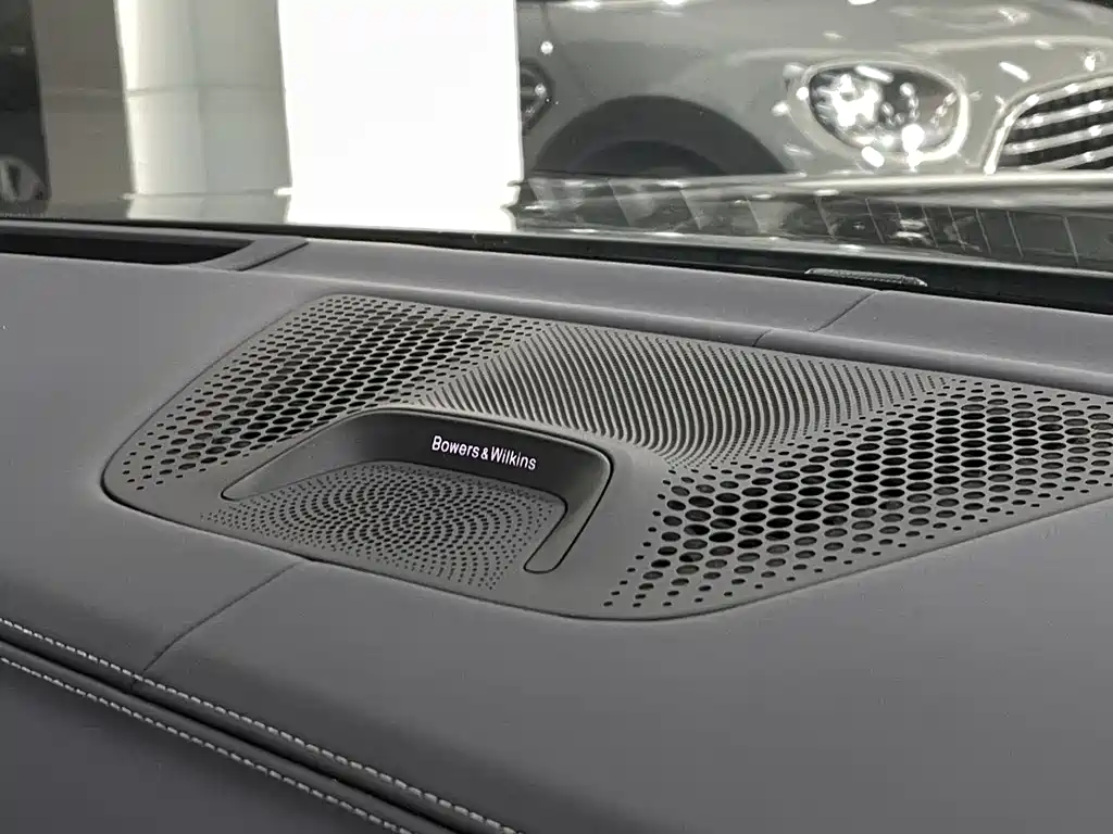 BMW X7 2021 — фото 15