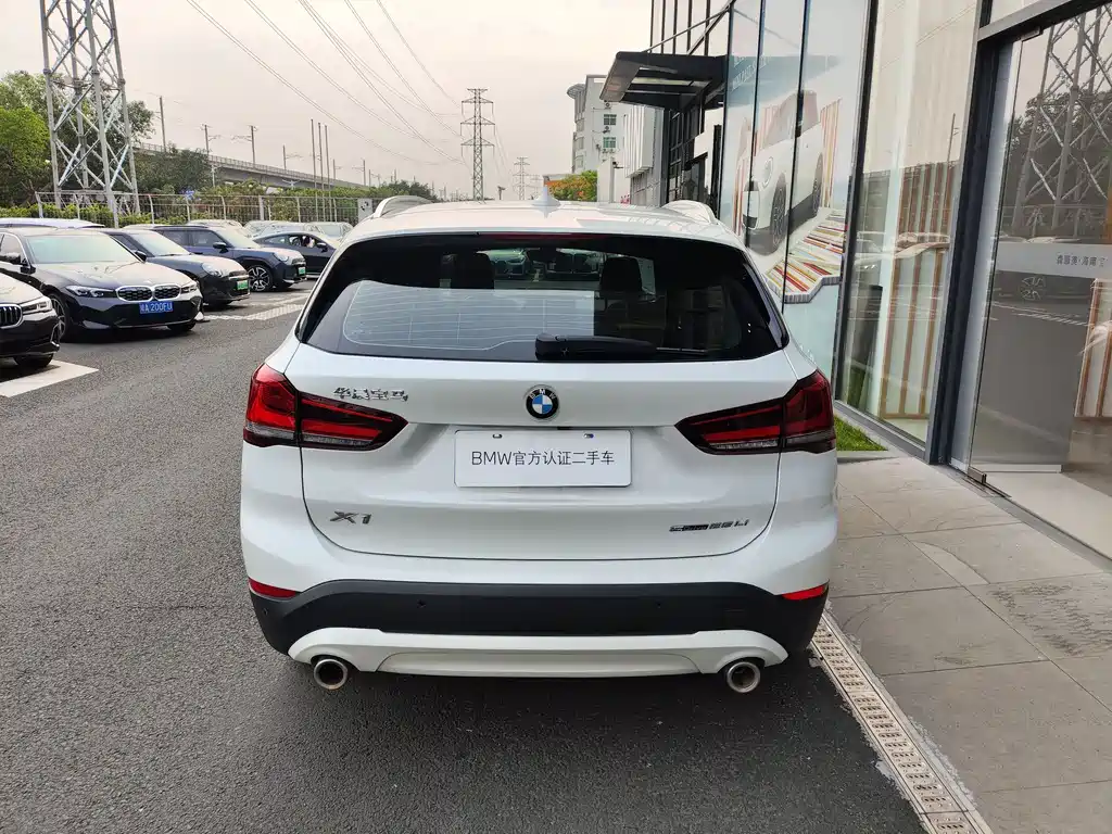BMW X1 2022 — фото 4