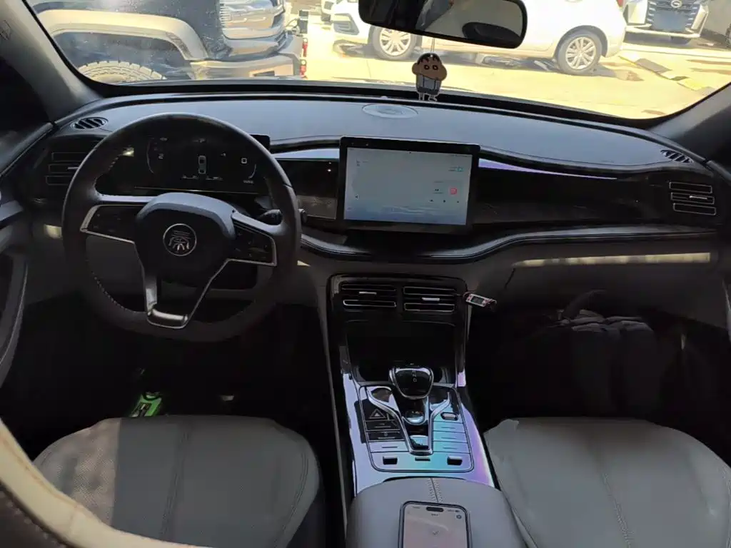 BYD Qin PLUS 2023 — фото 10