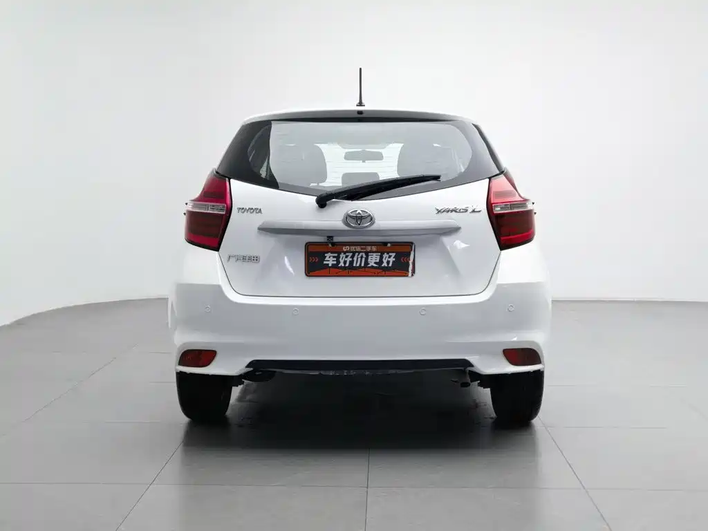 Toyota Yaris L 2019