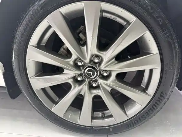 Mazda 3 Axela 2022