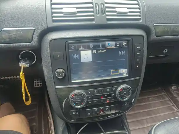 Mercedes-Benz R-Class 2017