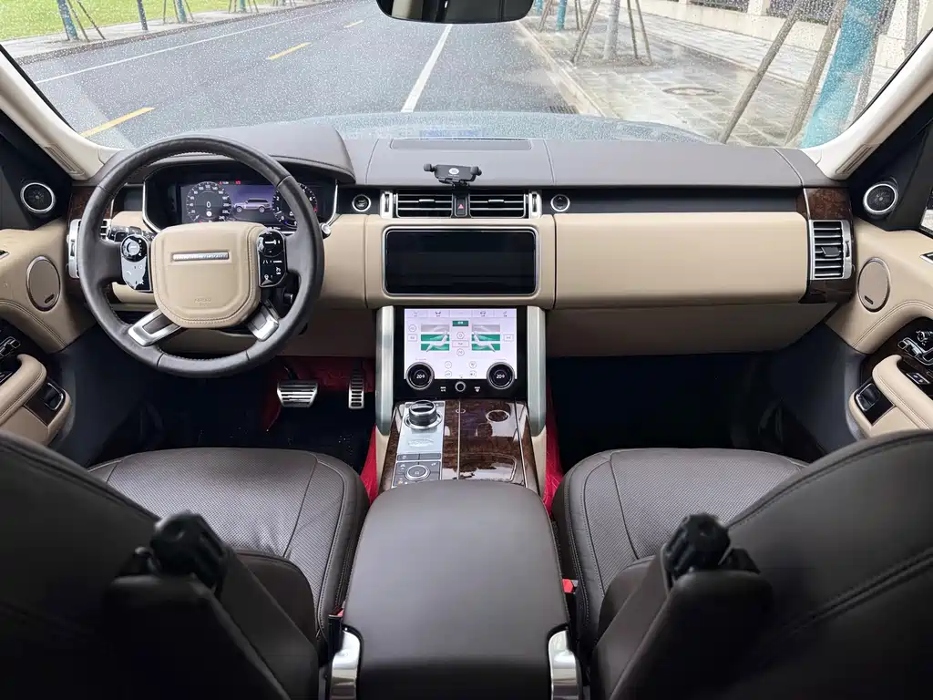 Land Rover Range Rover 2020 — фото 11