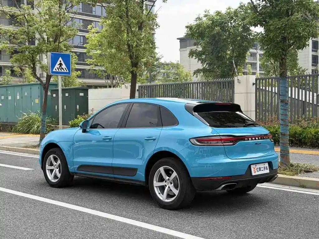 Porsche Macan 2021 — фото 3