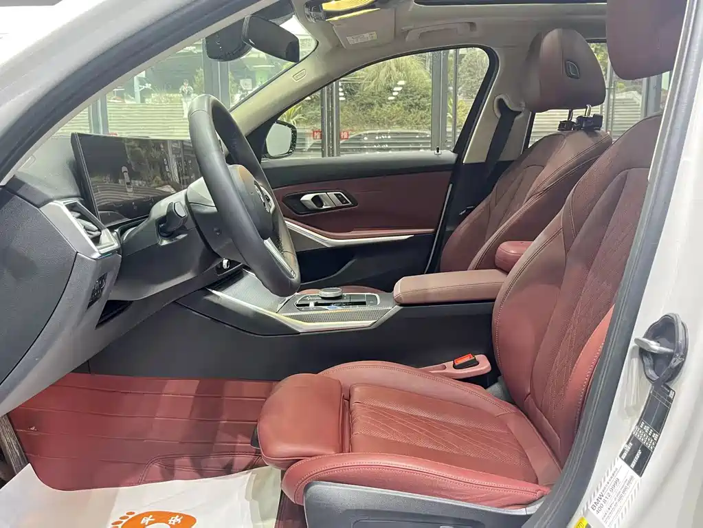 BMW i3 2024