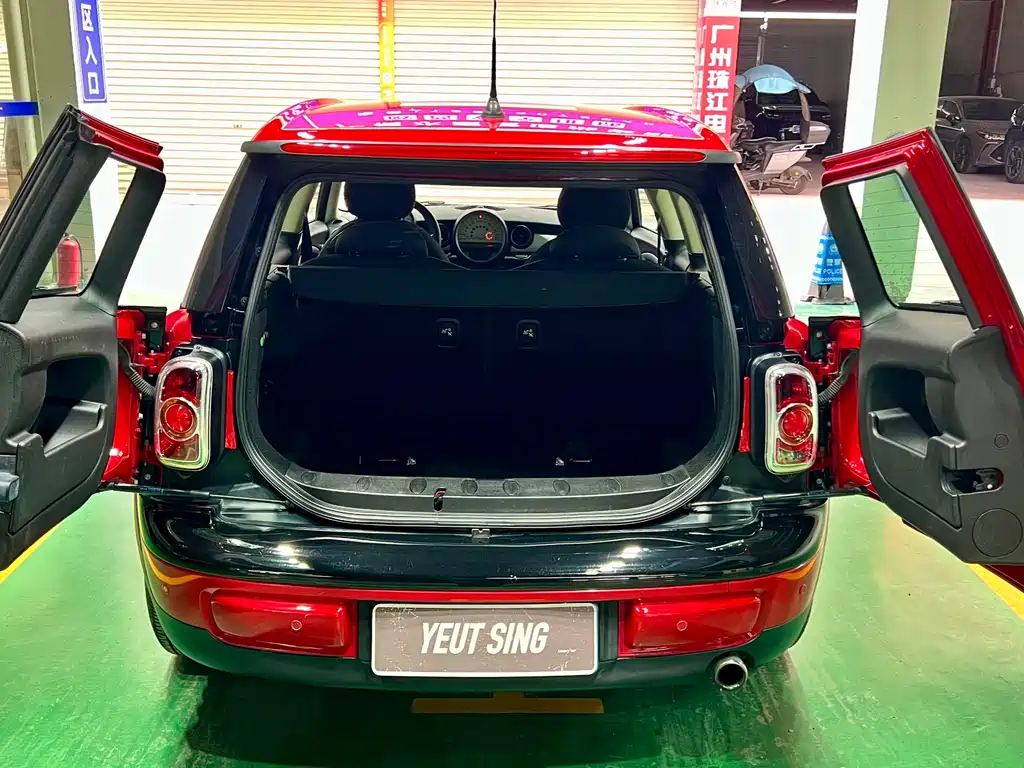 MINI Clubman 2014 — фото 11