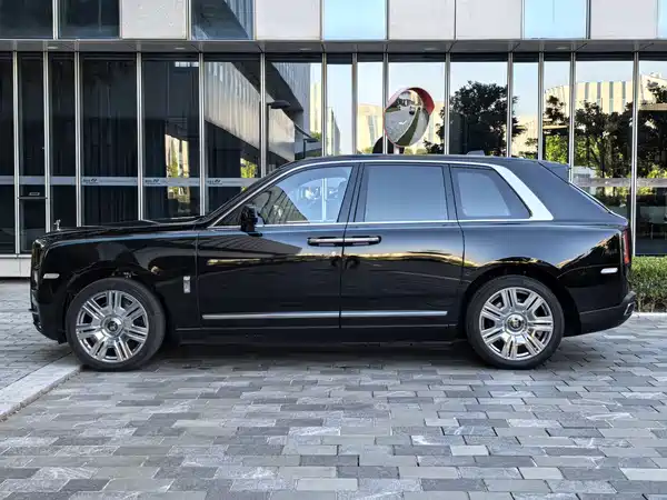 Rolls-Royce Cullinan 2018