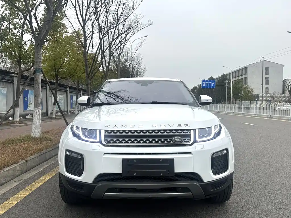 Land Rover Evoque 2018 — фото 2