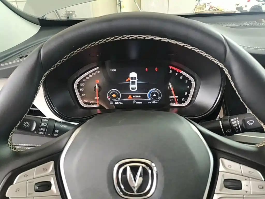 Changan CS85 COUPE 2021 — фото 12