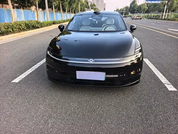 Changan Qiyuan A06 2025