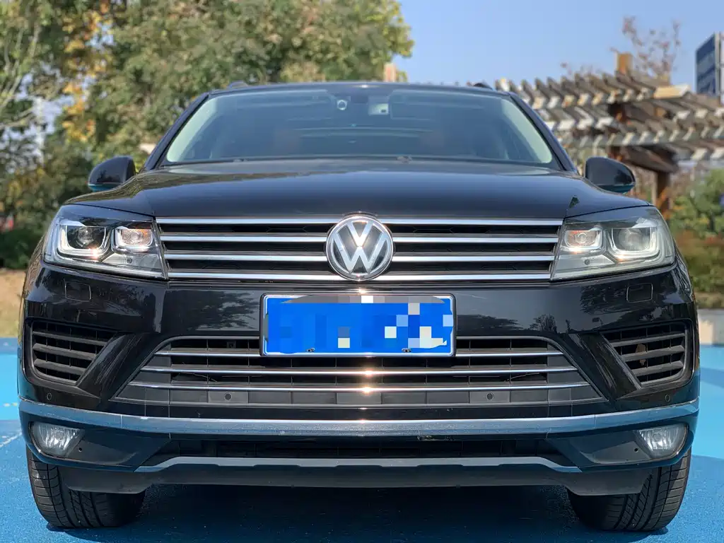 Volkswagen Touareg 2016 — фото 2