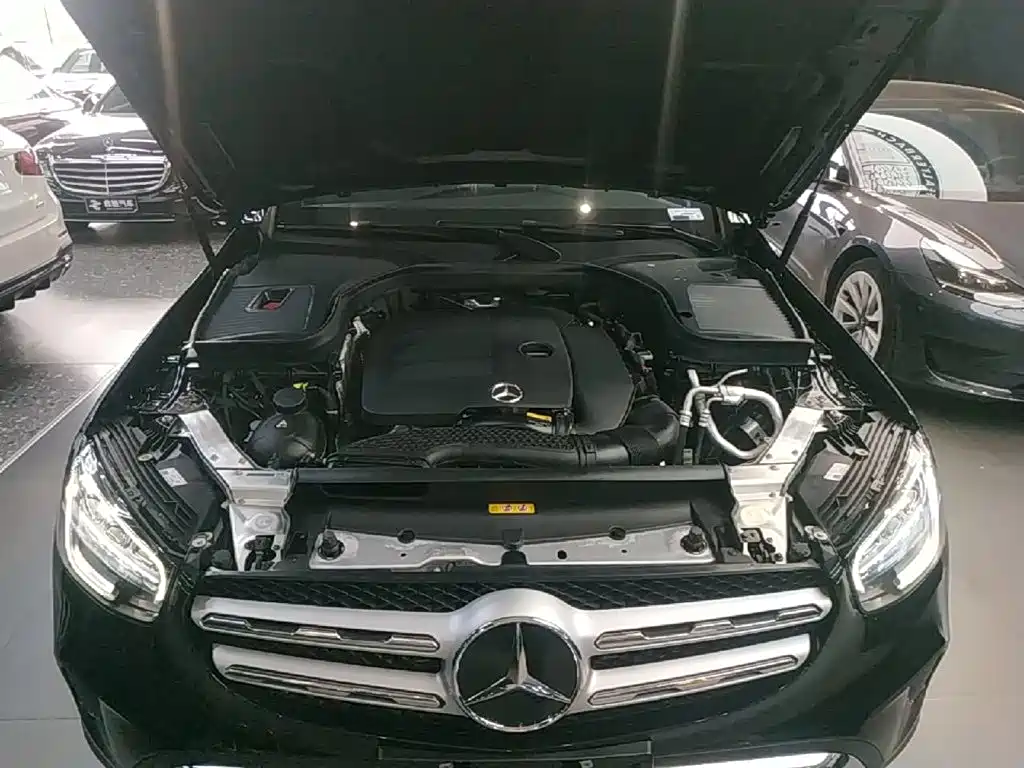 Mercedes-Benz GLC 2021 — фото 16