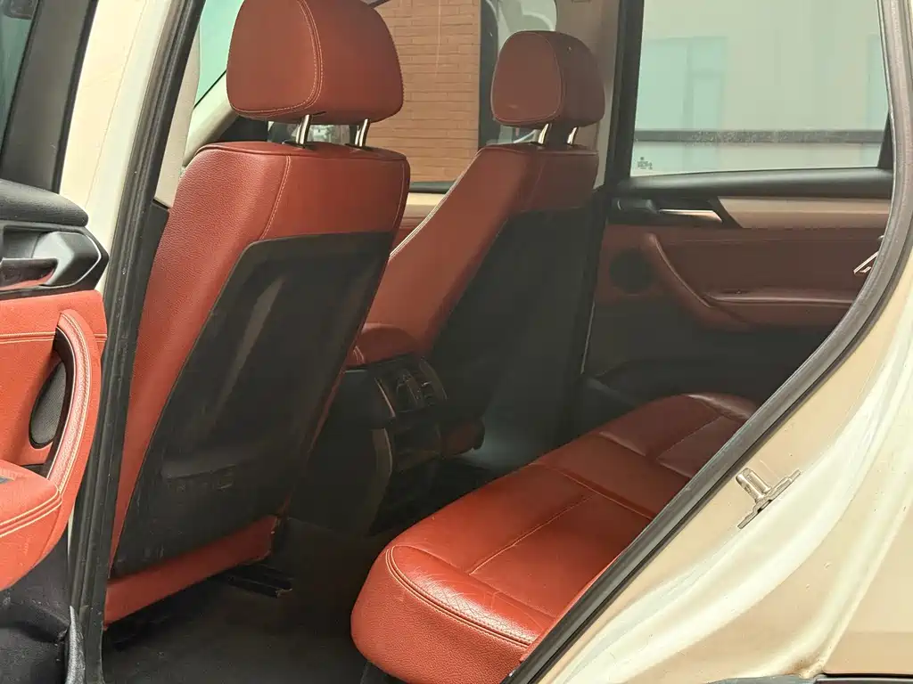 BMW X3 2012