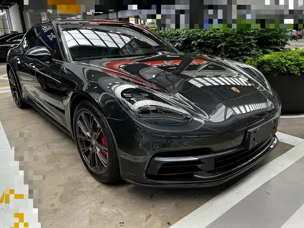 Porsche Panamera 2020