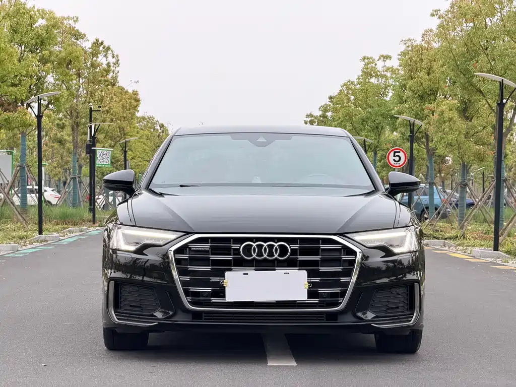 Audi A6L 2022 — фото 2