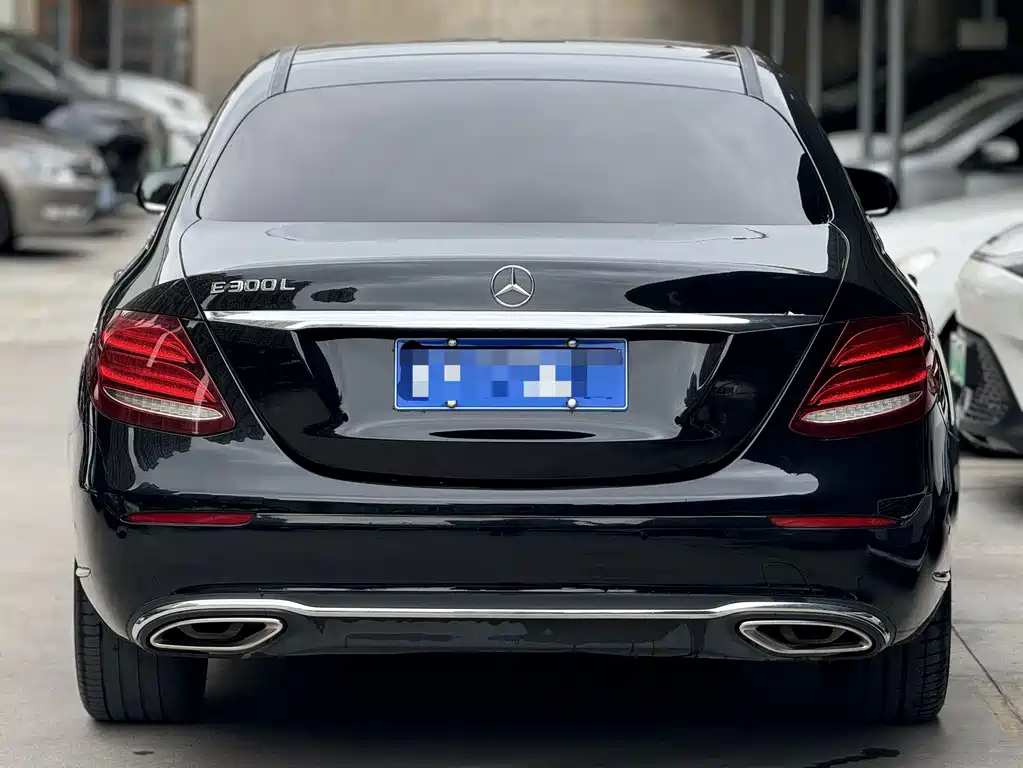 Mercedes-Benz E-Class 2020 — фото 10