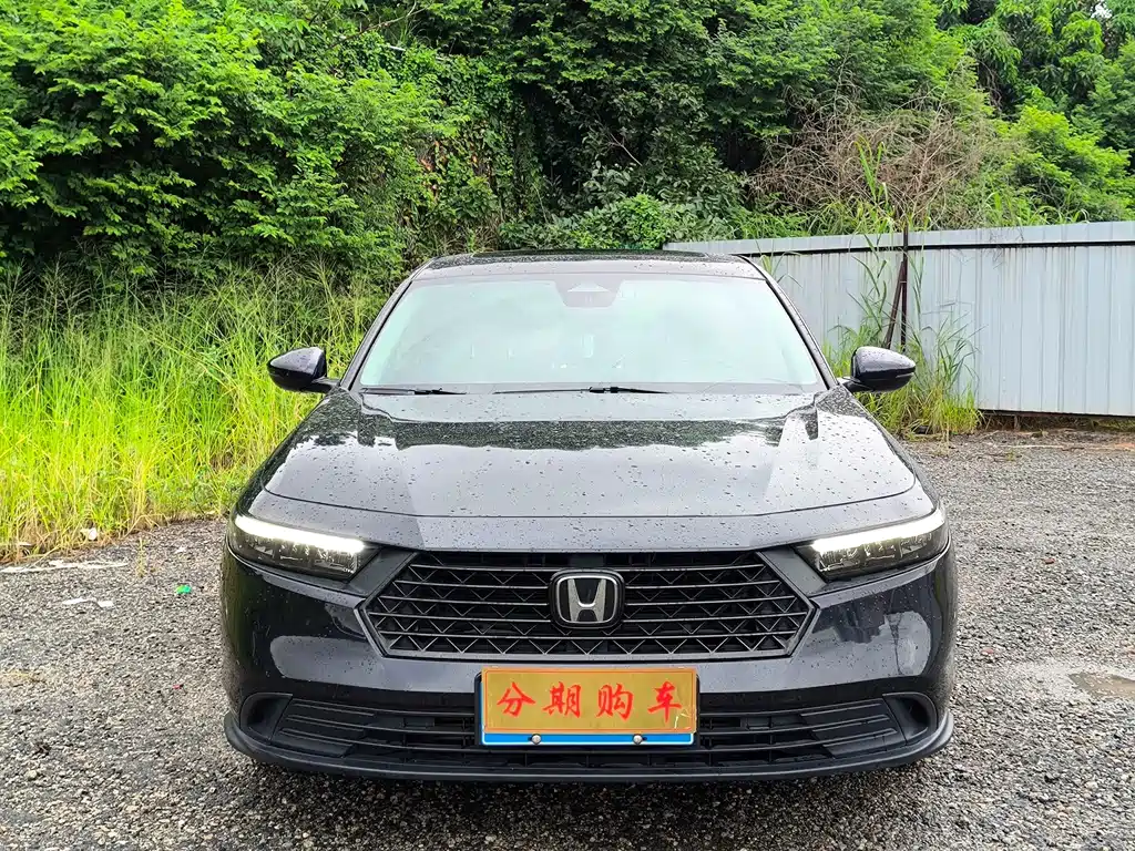 Honda Accord 2023 — фото 1