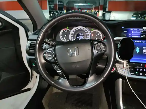 Honda Accord 2015
