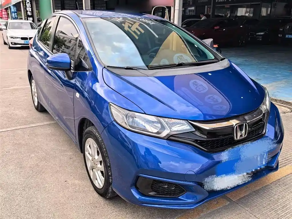 Honda Fit 2018 — фото 4