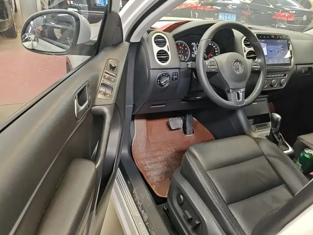 Volkswagen Tiguan 2016 — фото 16