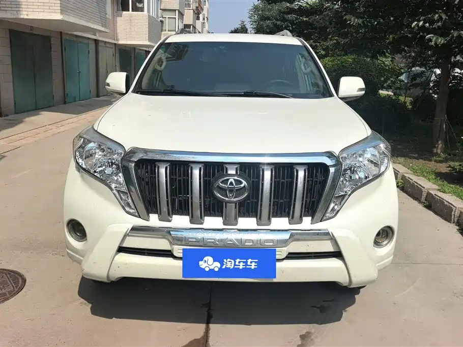 Toyota Prado 2018 — фото 2