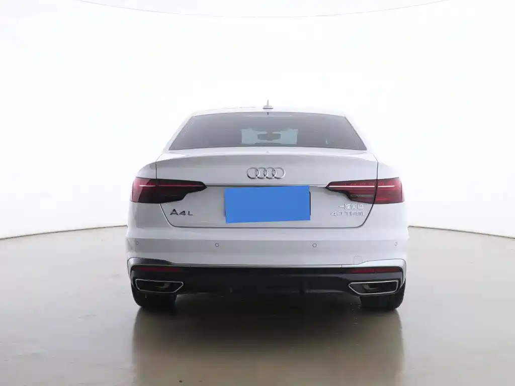 Audi A4L 2023